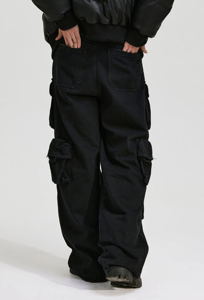 DISTRESSED CARGO PANTS