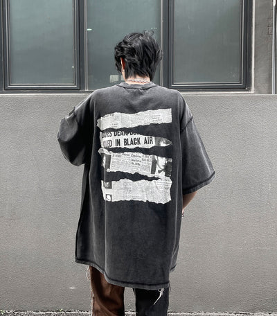 NEWSPAPER T-SHIRT